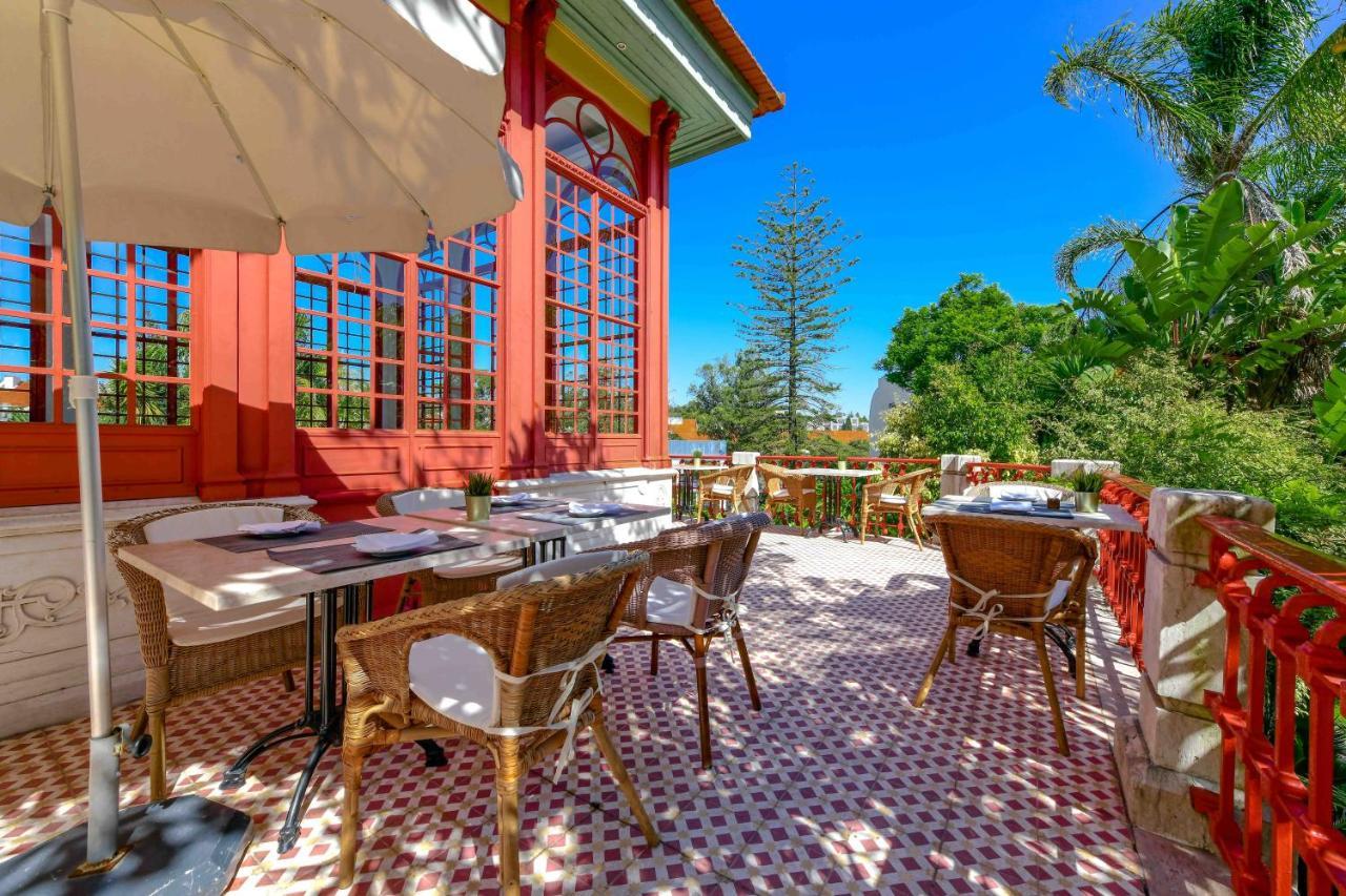 Pestana Palace Lisboa Hotel & National Monument - The Leading Hotels Of The World Dış mekan fotoğraf The restaurant's terrace