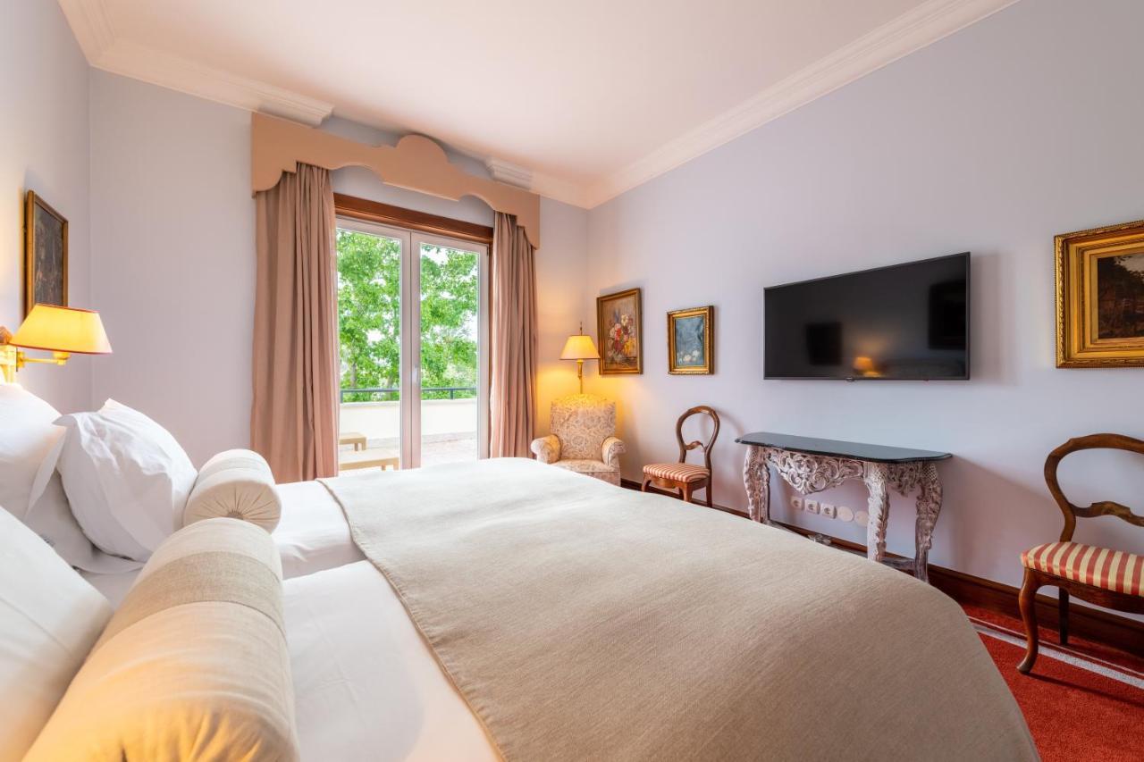 Pestana Palace Lisboa Hotel & National Monument - The Leading Hotels Of The World Dış mekan fotoğraf A room at the hotel