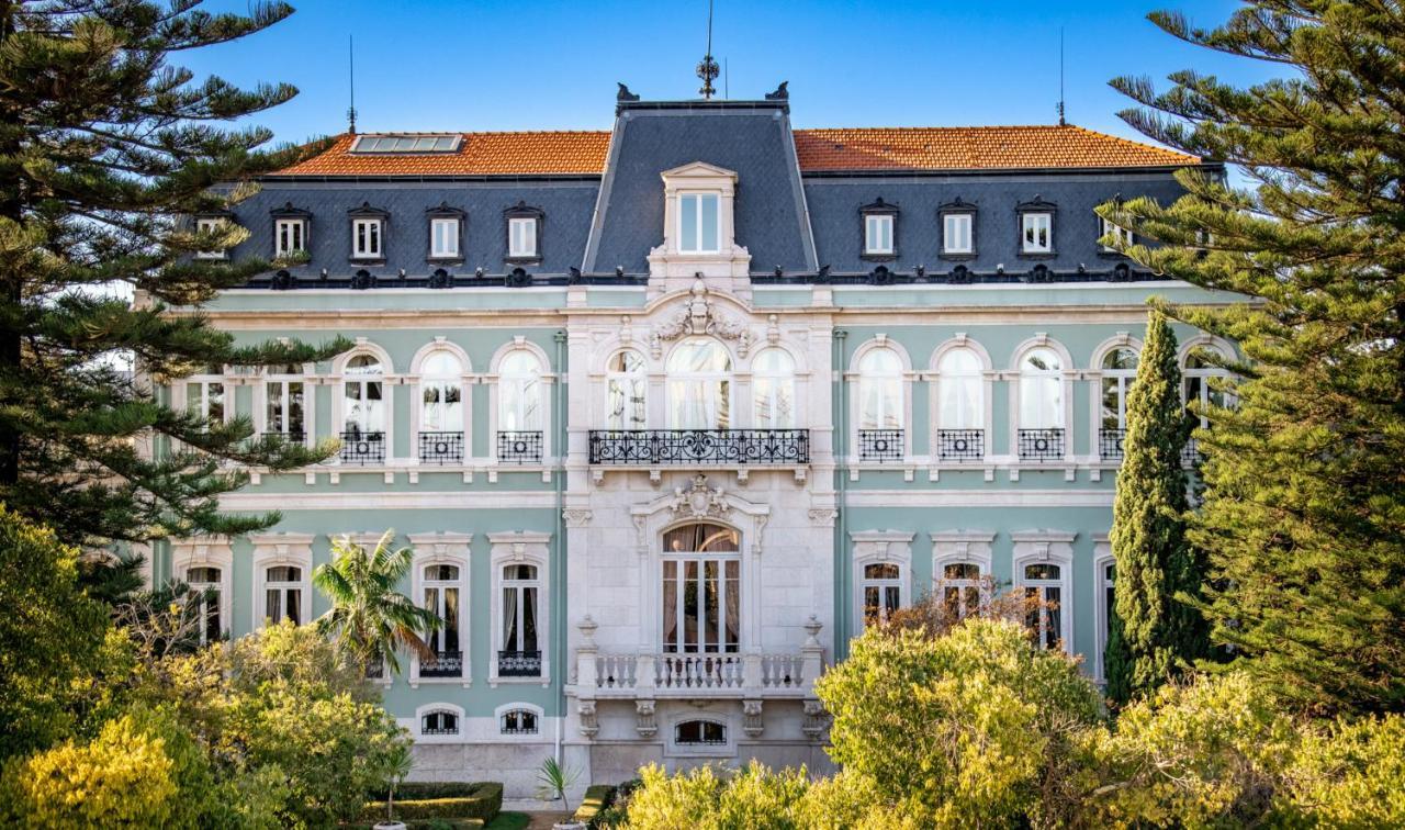 Pestana Palace Lisboa Hotel & National Monument - The Leading Hotels Of The World Dış mekan fotoğraf The Palácio de Anjos, the residence of the Portuguese ambassador to Portugal