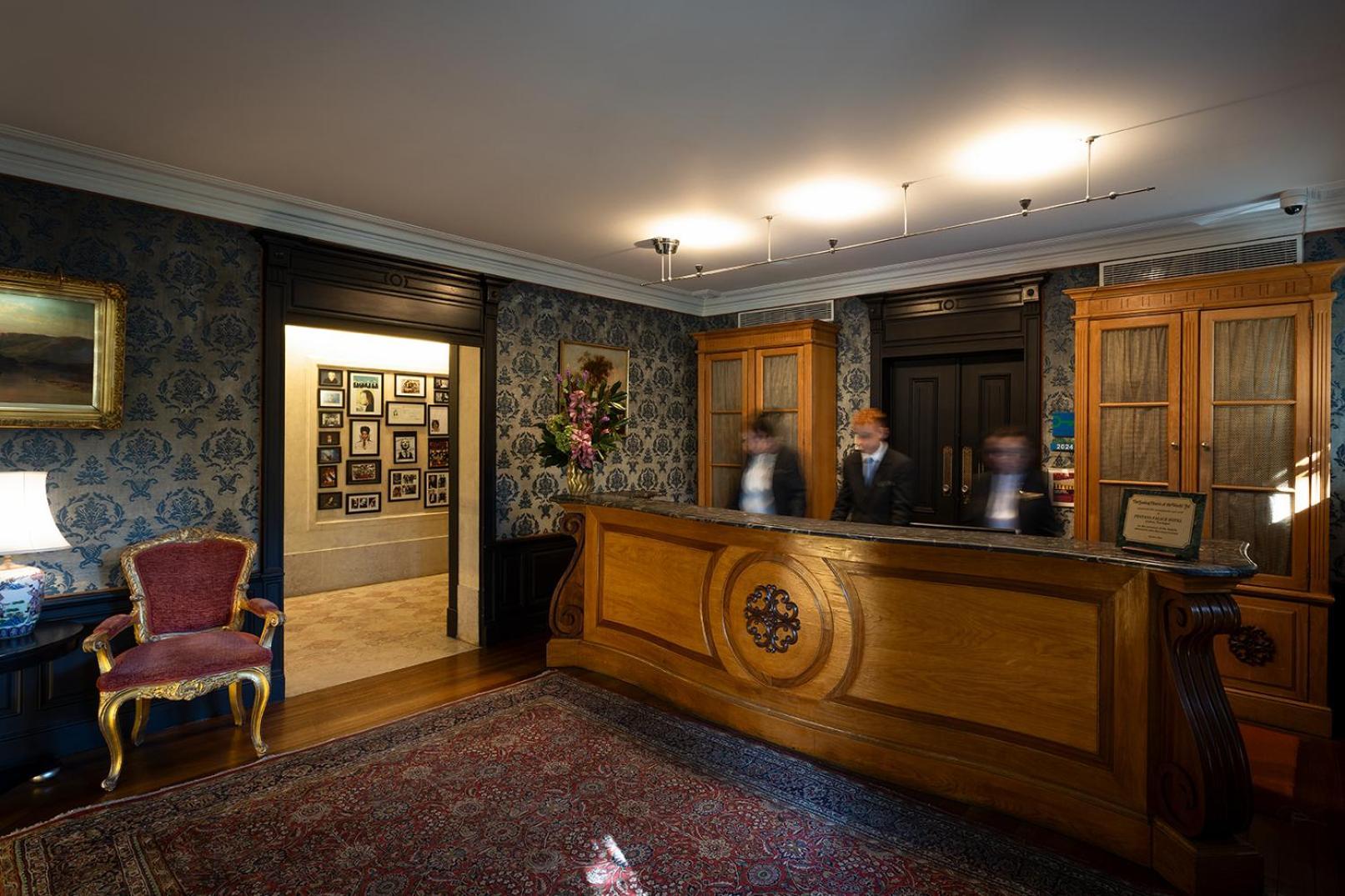 Pestana Palace Lisboa Hotel & National Monument - The Leading Hotels Of The World Dış mekan fotoğraf Reception